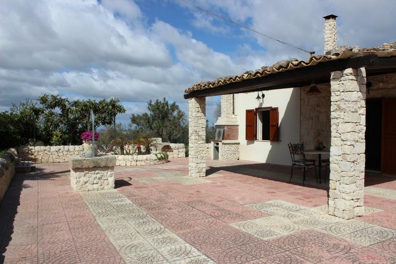 Villa Clara Chiaramonte Gulfi Exterior photo